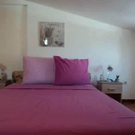 Apartment Ana *